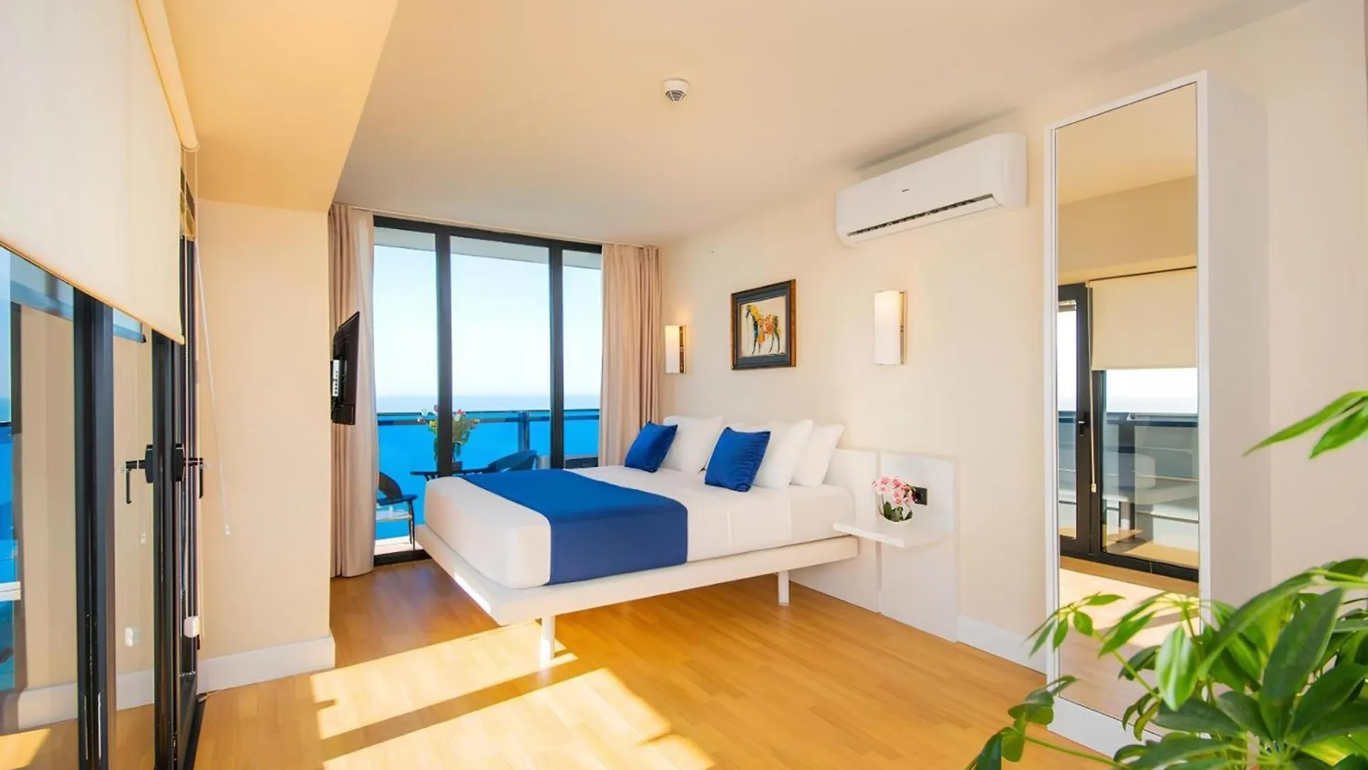 Vip Orbi City Batumi Apartment